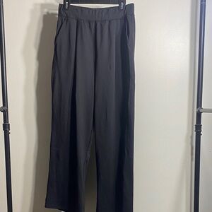 Chic Black Women's Wide-Leg Pants